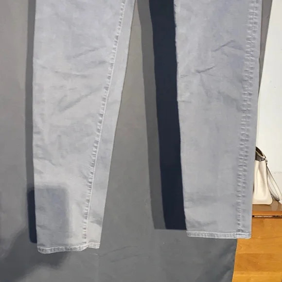 American Eagle Outfitters Men's Skinny Jeans in Light Gray Wash - Picture 3 of 4